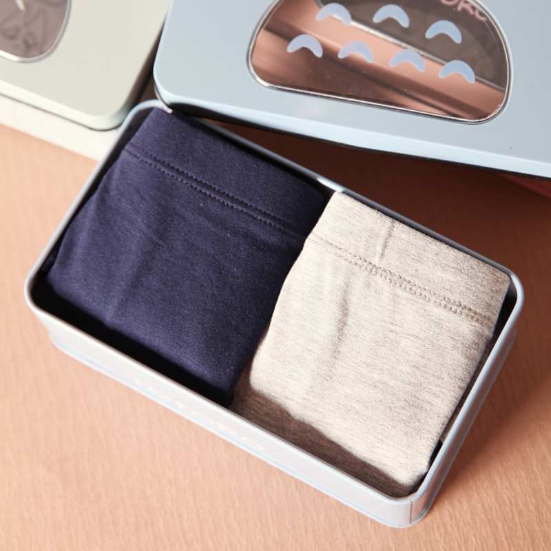 鐵盒2條裝簡約純色男平角內褲竹纖維棉柔軟透氣舒適品質禮盒短褲